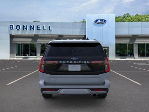 Glacier Gray Metallic 2026 Ford Expedition Platinum