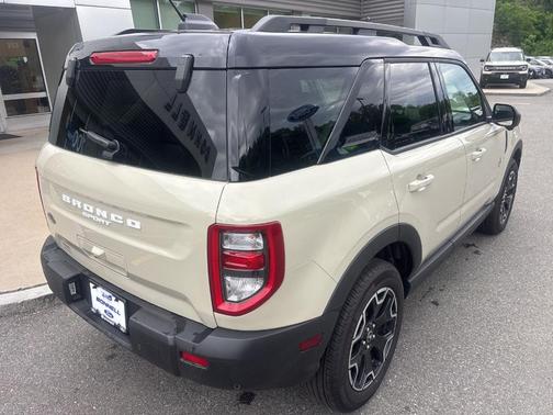 Desert Sand 2025 Ford Bronco Sport Outer Banks