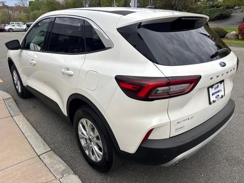 Star White 2023 Ford Escape Active