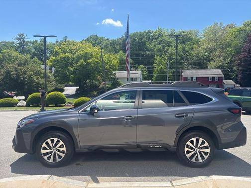 Magnetite Gray Metallic 2024 Subaru Outback Premium