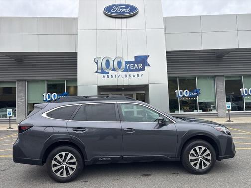 Magnetite Gray Metallic 2024 Subaru Outback Premium