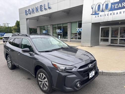 Magnetite Gray Metallic 2024 Subaru Outback Premium
