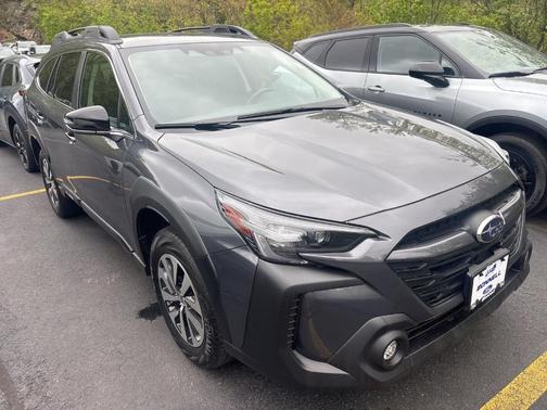 Magnetite Gray Metallic 2024 Subaru Outback Premium