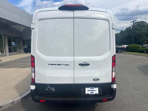 Oxford White 2026 Ford Transit-250 148 WB Medium Roof Cargo