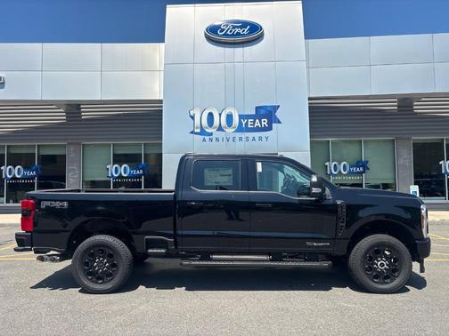 Agate Black Metallic 2026 Ford F-250 XLT