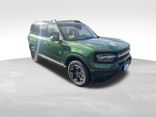 Eruption Green Metallic 2025 Ford Bronco Sport Outer Banks