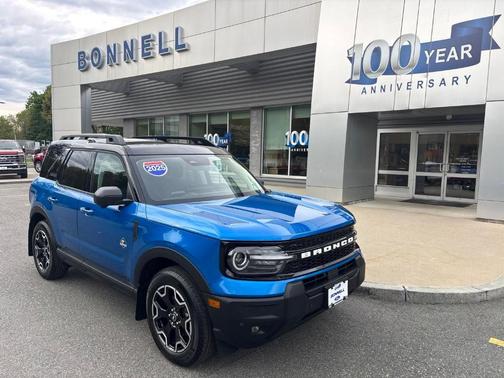 Velocity Blue Metallic 2025 Ford Bronco Sport Outer Banks