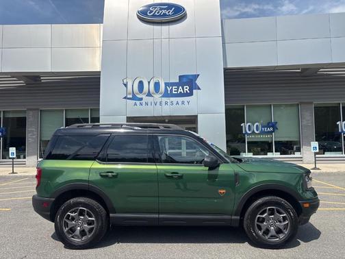 Eruption Green Metallic 2024 Ford Bronco Sport Badlands