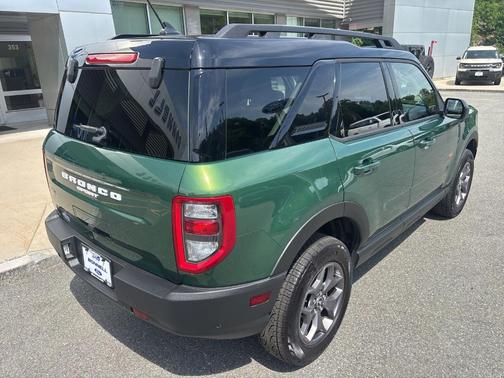 Eruption Green Metallic 2024 Ford Bronco Sport Badlands