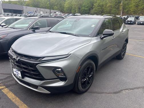 Sterling Gray Metallic 2023 Chevrolet Blazer 2LT