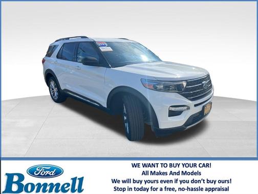 Star White 2023 Ford Explorer XLT
