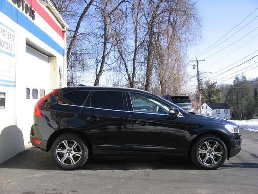 2011 Volvo XC60 T6