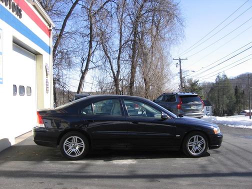 2006 Volvo S60 2.5T