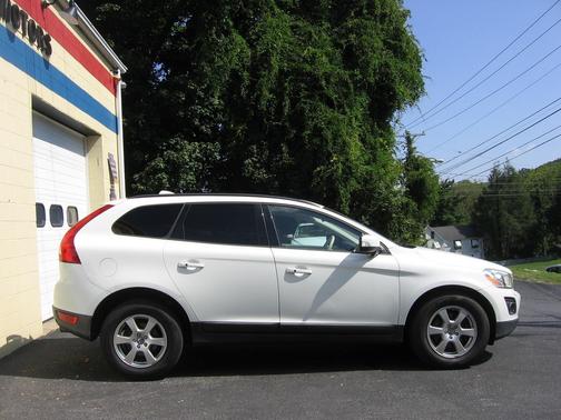 2010 Volvo XC60 3.2