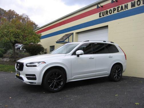 2019 Volvo XC90 T6 Momentum