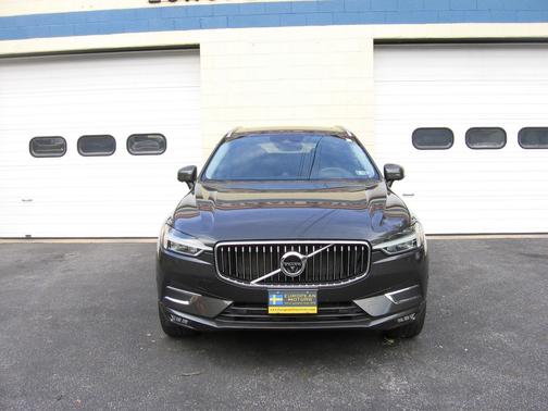 2018 Volvo XC60 T6 Momentum