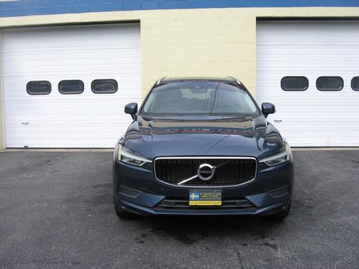 2018 Volvo XC60 T6 Momentum