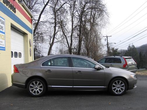 2010 Volvo S80 3.2