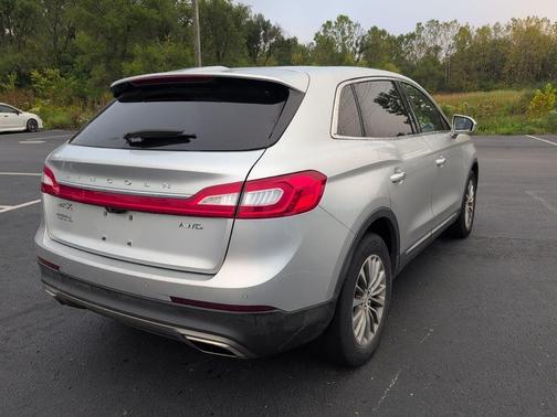 2016 Lincoln MKX Select