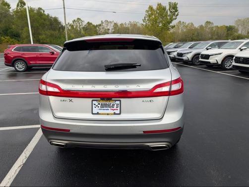2016 Lincoln MKX Select
