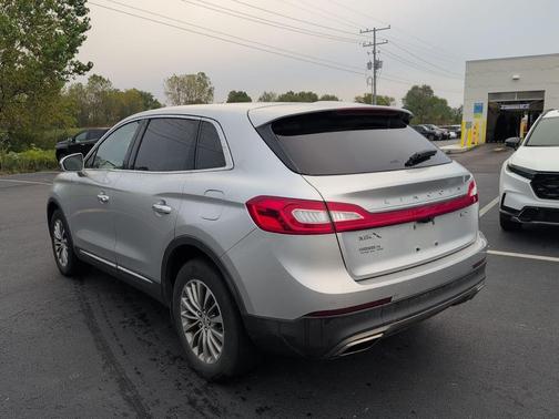 2016 Lincoln MKX Select