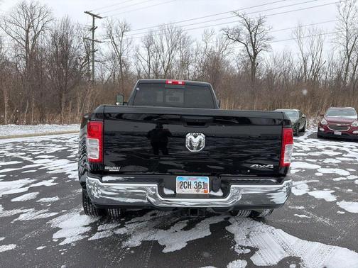 2020 RAM 3500 Tradesman Crew Cab 4x4 8' Box