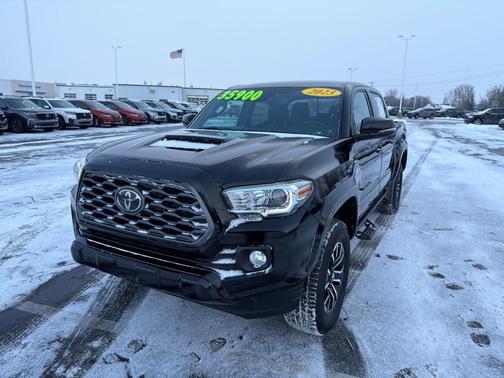 2023 Toyota Tacoma TRD Sport