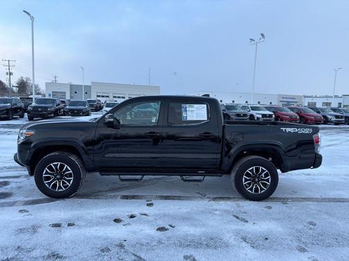 2023 Toyota Tacoma TRD Sport