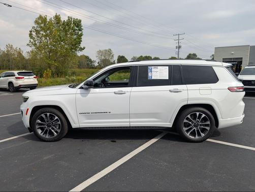 2022 Jeep Grand Cherokee L Overland