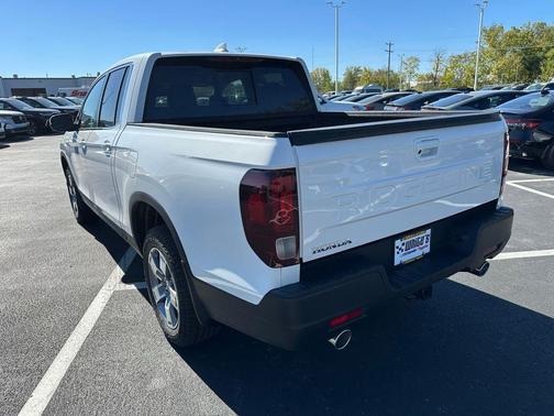 Platinum White Pearl 2026 Honda Ridgeline RTL