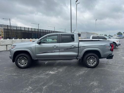 2024 Chevrolet Colorado LT