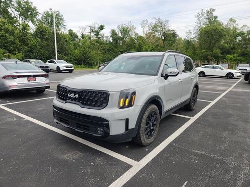 Wolf Gray 2024 Kia Telluride SX X-Pro