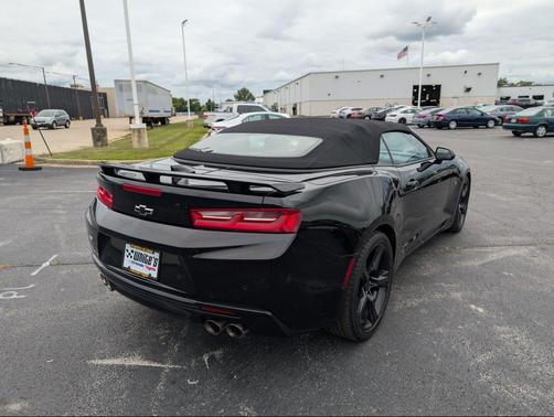 2017 Chevrolet Camaro 2LT