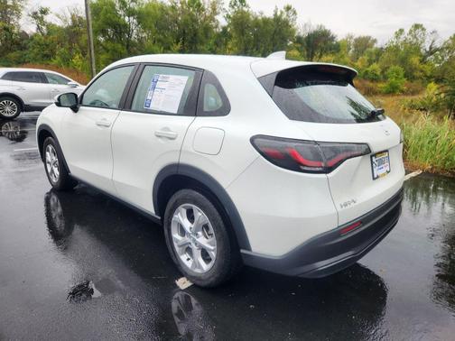 2023 Honda HR-V LX