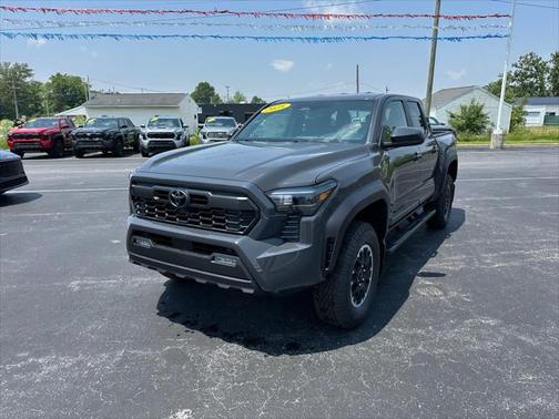 2025 Toyota Tacoma TRD Off-Road