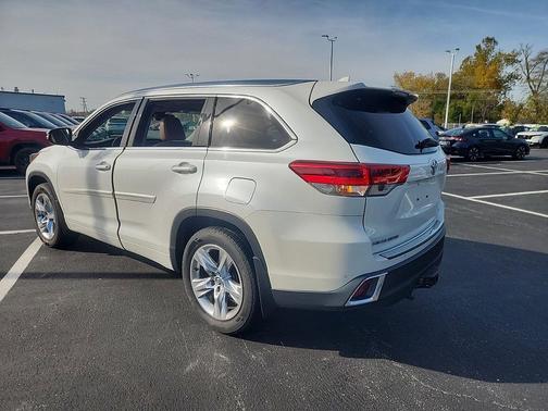 Blizzard Pearl 2018 Toyota Highlander Limited