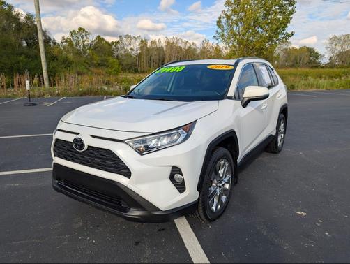 2019 Toyota RAV4 XLE Premium