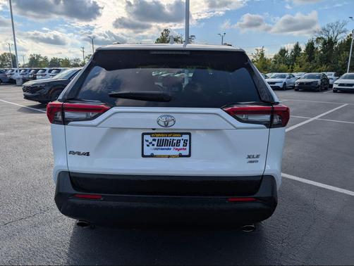 2019 Toyota RAV4 XLE Premium