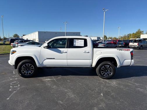 2022 Toyota Tacoma TRD Sport