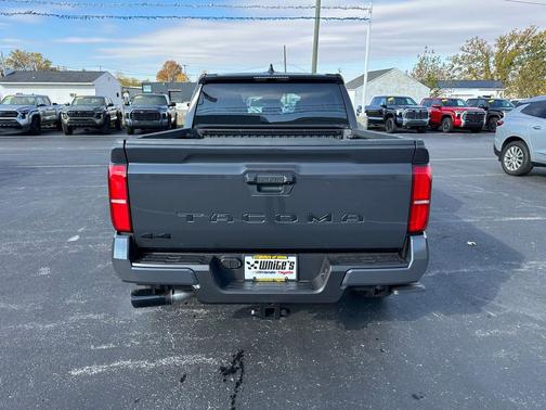 2025 Toyota Tacoma TRD Sport