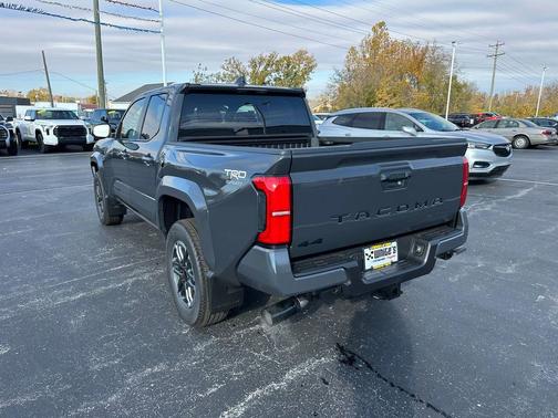 2025 Toyota Tacoma TRD Sport