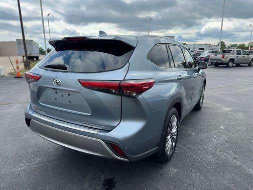 2020 Toyota Highlander Platinum