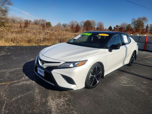 2019 Toyota Camry XSE