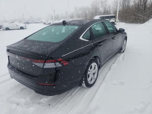 2023 Honda Accord LX 1.5T