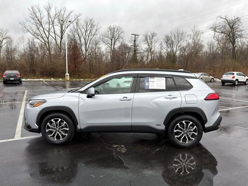 2024 Toyota Corolla Hybrid SE