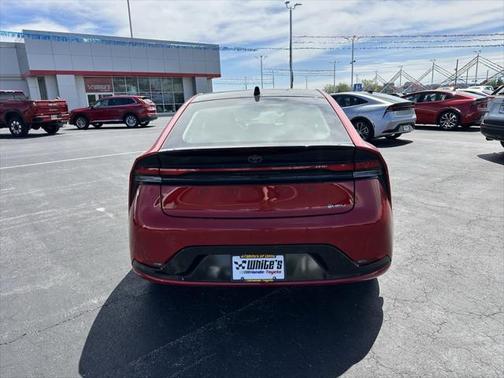 2025 Toyota Prius XLE
