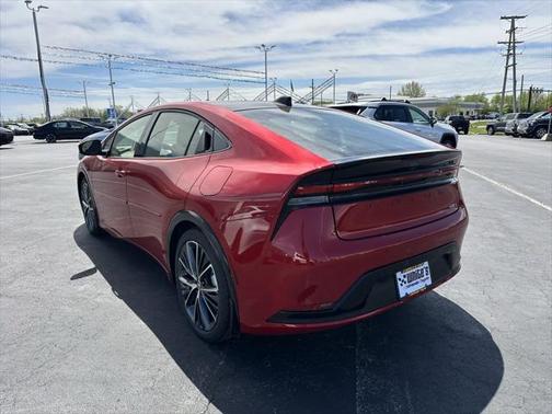 2025 Toyota Prius XLE