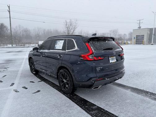 2024 Honda CR-V Hybrid Sport Touring AWD
