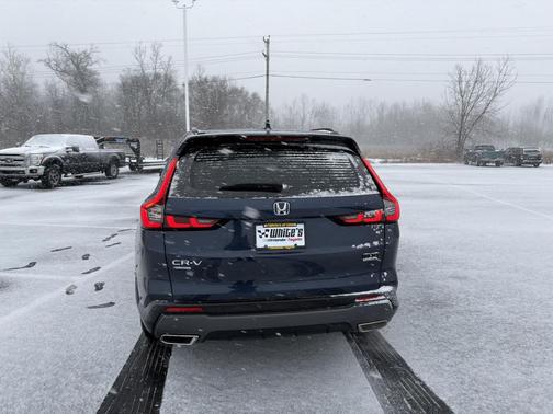 2024 Honda CR-V Hybrid Sport Touring AWD