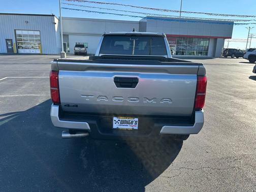 2025 Toyota Tacoma TRD Off-Road